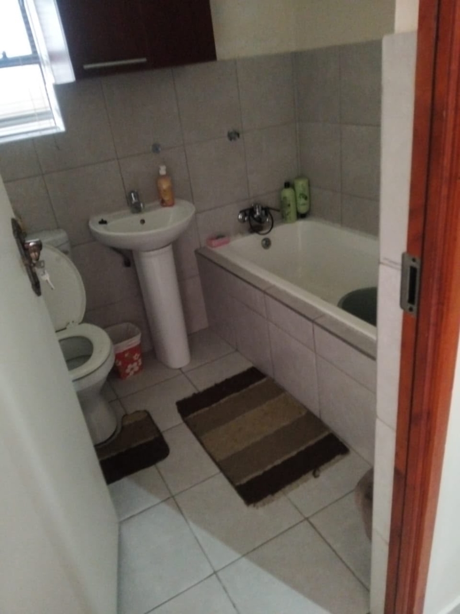 2 Bedroom Property for Sale in Mandela View Free State